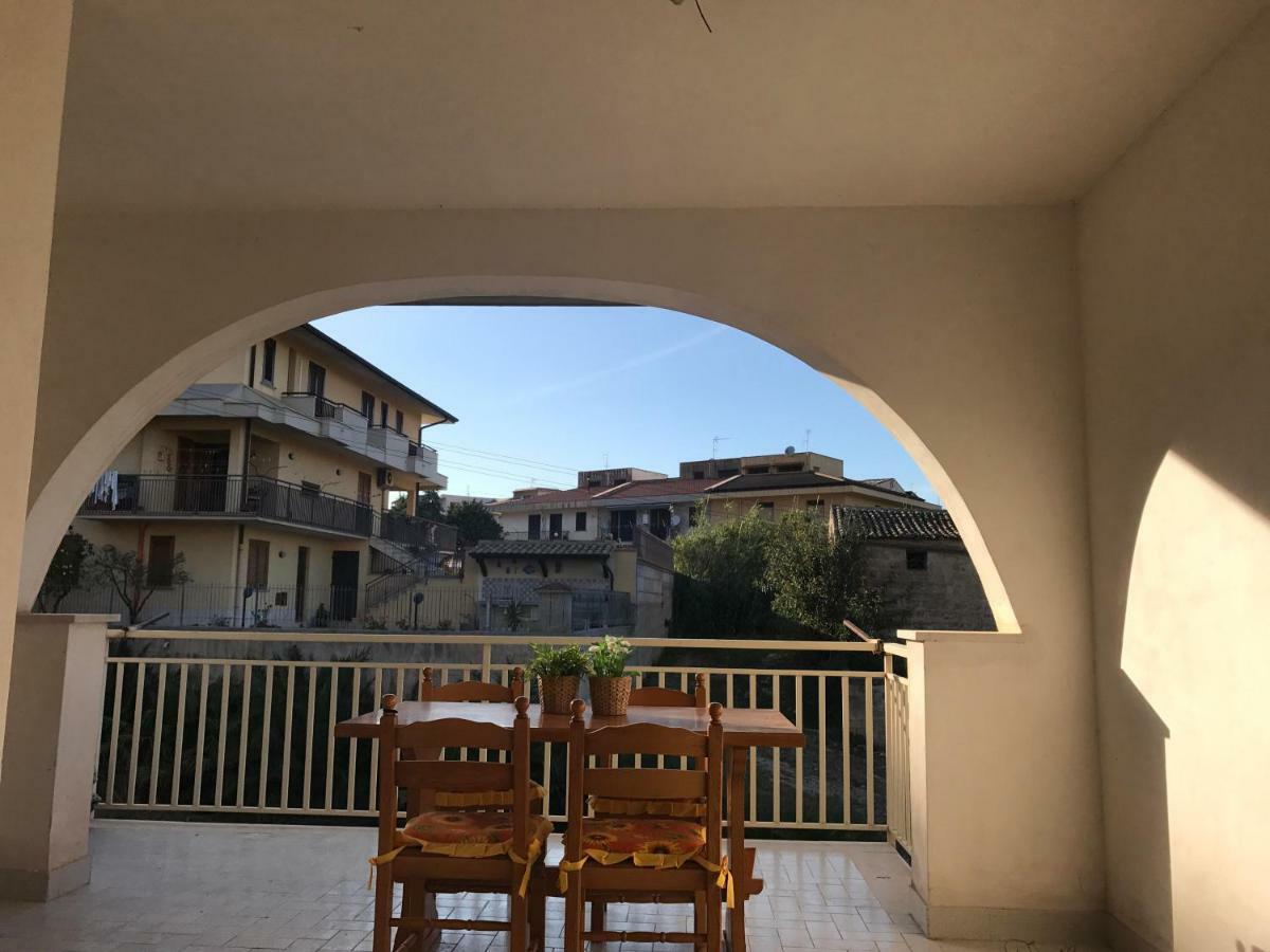 קאסטלמארה דל גולפו Residence Del Golfo מראה חיצוני תמונה
