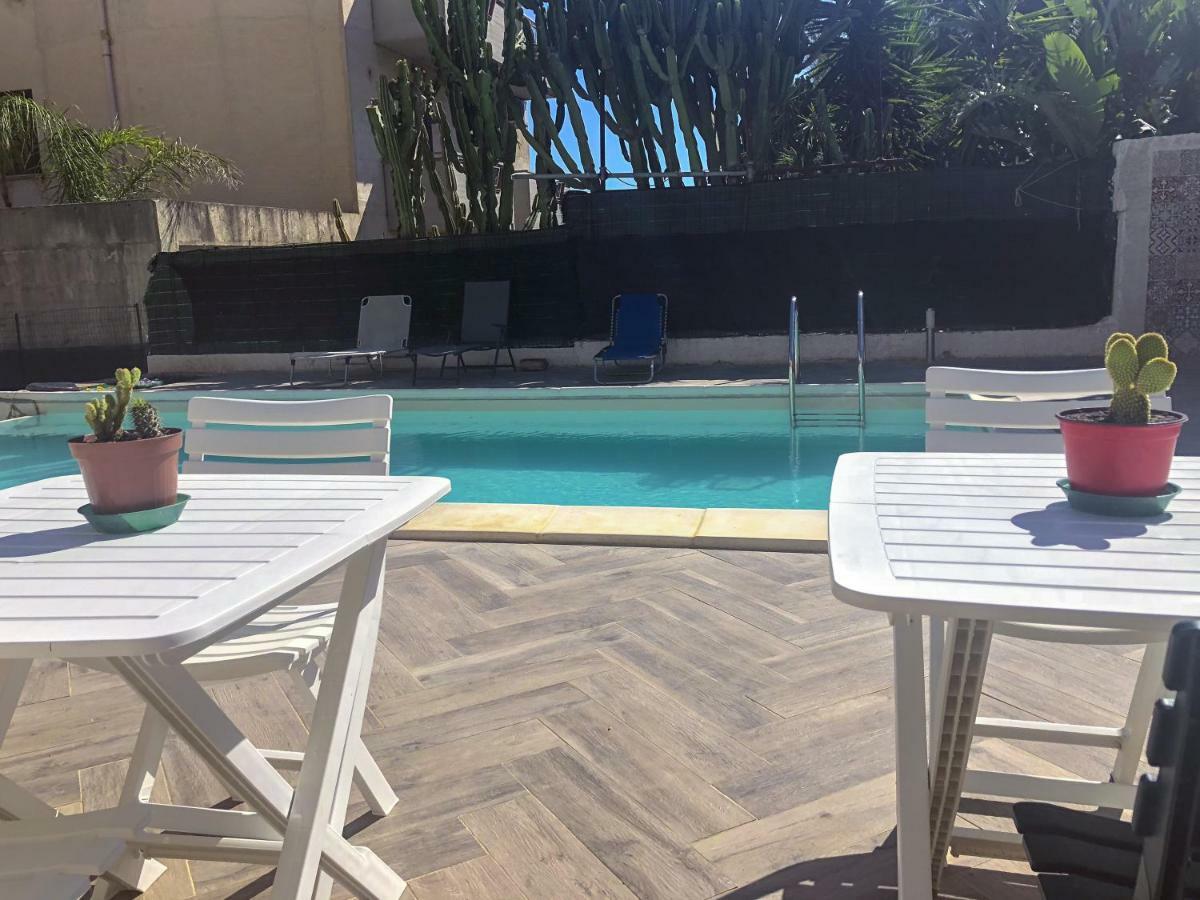 קאסטלמארה דל גולפו Residence Del Golfo מראה חיצוני תמונה